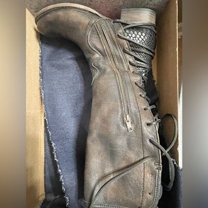 Freebird Diamond boots black multi size 10